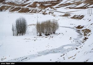 در مسیر زاینده رود 