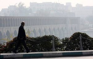 هوای اصفهان برای ششمین روز پیاپی برای عموم شهروندان ناسالم است هوای اصفهان برای ششمین روز پیاپی برای عموم شهروندان ناسالم است